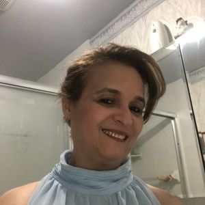 Meet your Posher, Leyla